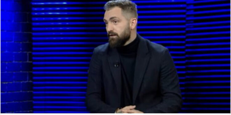 “Familja ime është në rrezik” eksperti i IT Progni, që denoncon skandalet tregon çfarë ka gjetur në makinë