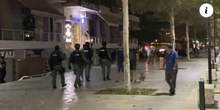 FNSH, RENEA dhe Policia e Shtetit “blindojnë” Vlorën, disa të arrestuar