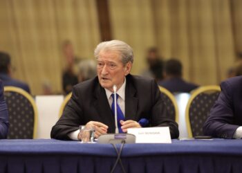 Hapi i dytë/ Berisha në tryezën e Bardhit: Nesër ju ftoj në takimin tim
