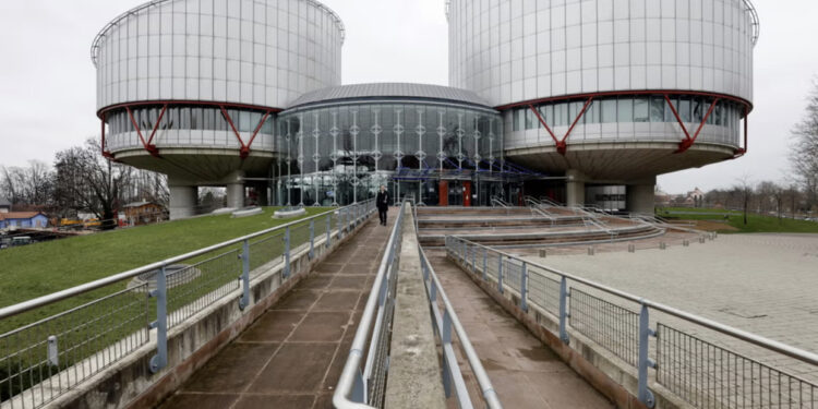 Mësuesi u dënua vetëm për një aplikacion në celular, Gjykata Europiane vendos kundër Turqisë