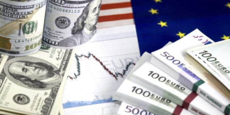 Euro me Dollarin e nisin javën me vrull! “Trembet” Leku