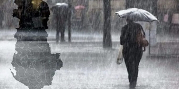Nxehtësia po e humbet “fronin”, ja cilat zona do të freskohen nga reshjet e shiut