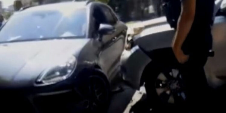 Makina e policisë përplas “Porsche”-in e kampiones shqiptare