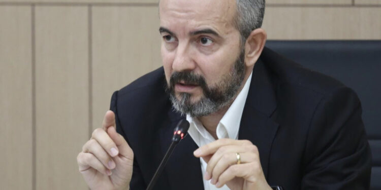 Miratohet fleta e votimit për zgjedhjet në Kukës, ja si renditen partitë dhe kandidatët