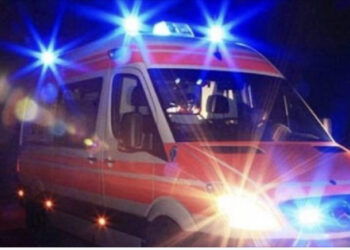 Konflikt mes dy personave në Vlorë/ Plagoset shtetasi i huaj, dërgohet me urgjencë në spital