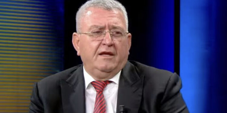 Debati për lojtarët nga Kosova/ Duka i përgjigjet Ademit: Ka qenë dëshirë e futbollistëve për t’iu bashkuar Kombëtares, në Kosovë nuk gjetën hapësirë