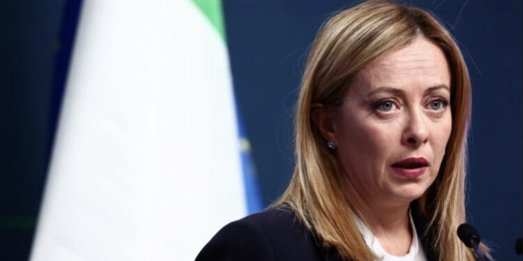 Italia miraton masa më të ashpra kundër migrantëve