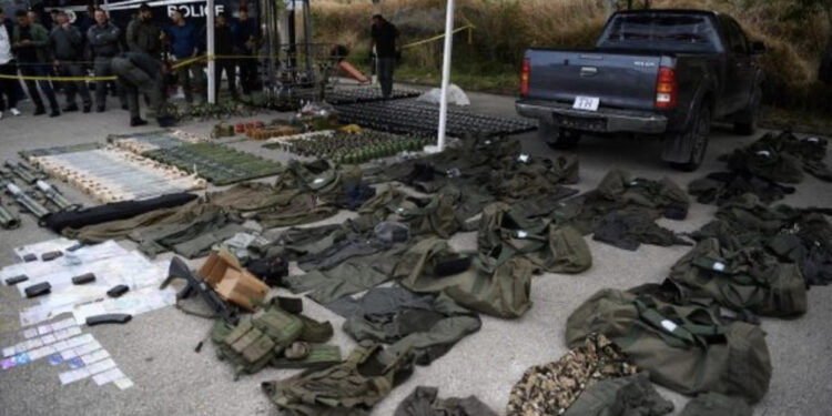 Ish-koloneli amerikan: Grupi terrorist që sulmoi në Kosovë ishte i pajisur si një këmbësori ushtarake