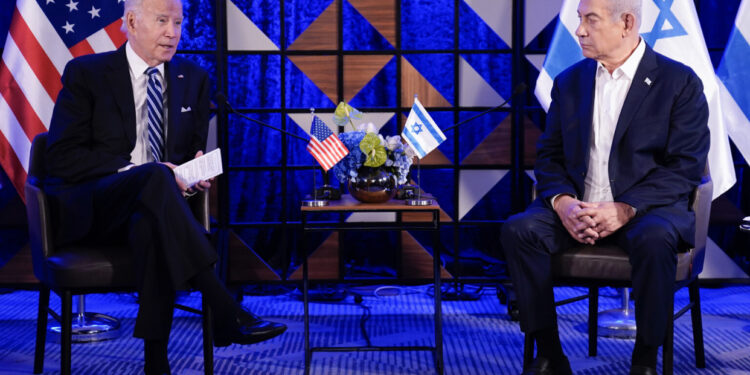 Biden nga Tel Aviv: Shpërthimi në spital duket se është shkaktuar nga pala tjetër