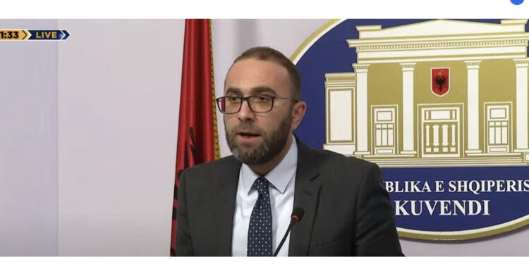 Gazment Bardhi i del në mbrojte dhëndrit të Berishës: “SPAK shkeli Kushtetutën” Qëllimi ishte që të krijohej perceptimi se ne e kemi betejën me drejtësinë