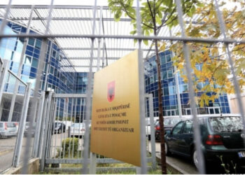 Shtyhet sërish seanca për Berishën, GJKKO pranon kërkesën e SPAK për zëvendësimin e Artan Simonit me një avokat tjetër