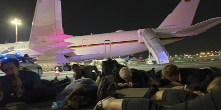 Çfarë po ndodh? Rrezikohet jeta e kancelarit Scholz, delegacioni i tij bën veprimin urgjent