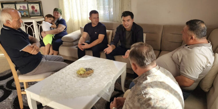 “Situata ekonomike, e vështirë”, Basha takim me banorët në Dimal: Ndryshimi vjen përmes forcimit të llogaridhënies nga pushtetarët