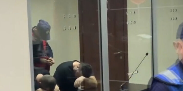 Përdhunuan të renë në Vlorë, të rinjtë dalin në gjyq me kokën ulur 