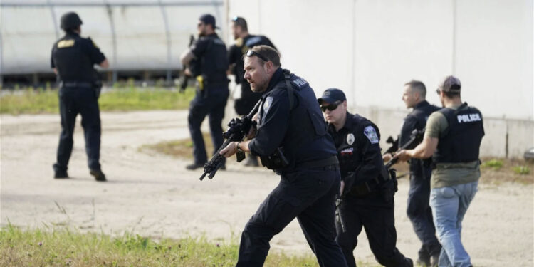 U rrethua nga të katërta anët! I jep fund jetës rezervisti që vrau 18 të pafajshëm