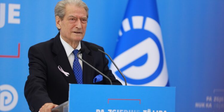 Berisha: PD përshëndet samitin, prania e liderëve të BE është një garanci më shumë për shqiptarët dhe popullin opozitar