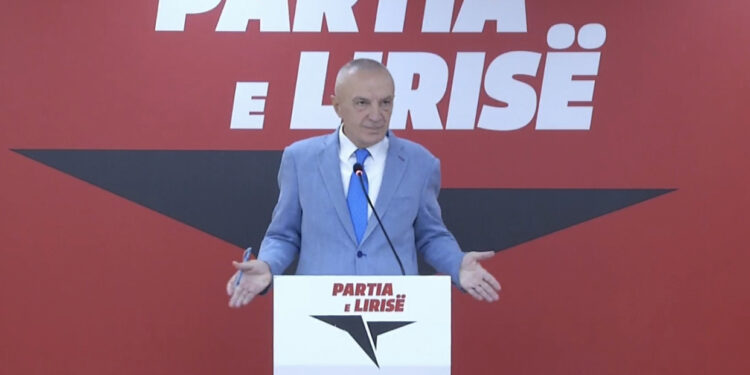 LIVE-Pse nuk ke dalë javët e fundit? Meta: Kisha disa probleme me shëndetin