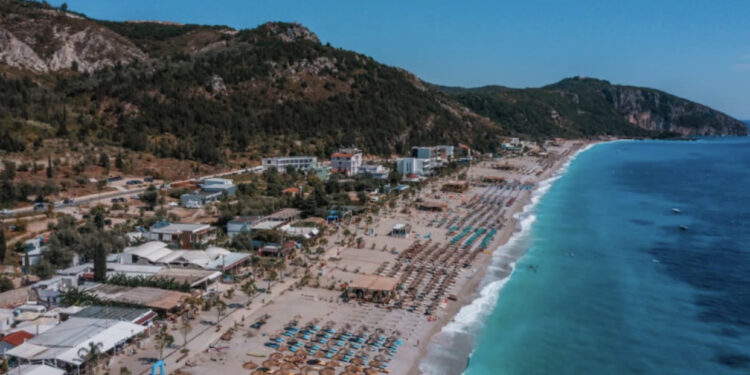 Lekë droge! SPAK i merr bosit vilën në Dhërmi, tokë, apartamente dhe makina