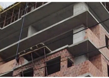 Punëtori ra dhe vdiq në Tiranë! Arrestohet shefi i punimeve