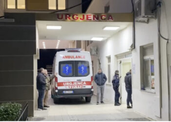 Tullumbace dhe drogë! Adoleshenti çohet me urgjencë në spital