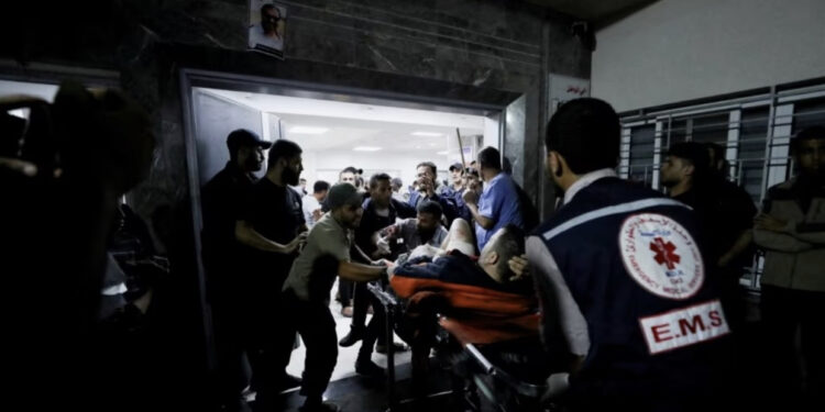 Rrëfime nga mjekët në Gaza: Pa drita, pa shtretër, pa barna