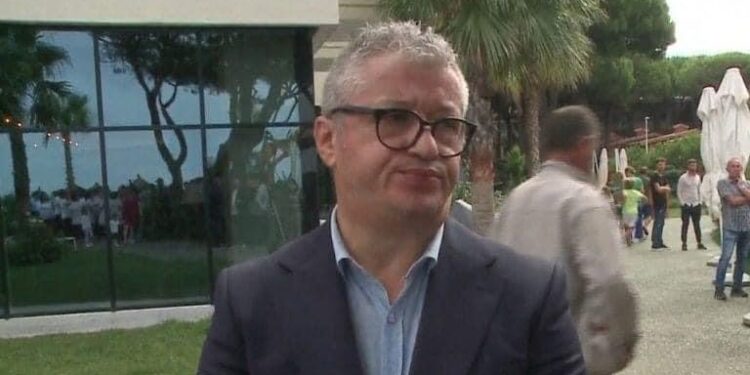 Si u shkatërrua për dy muaj RTSH nga çeta e Alfred Pezës dhe një pëgjigje për suflerin e skiles