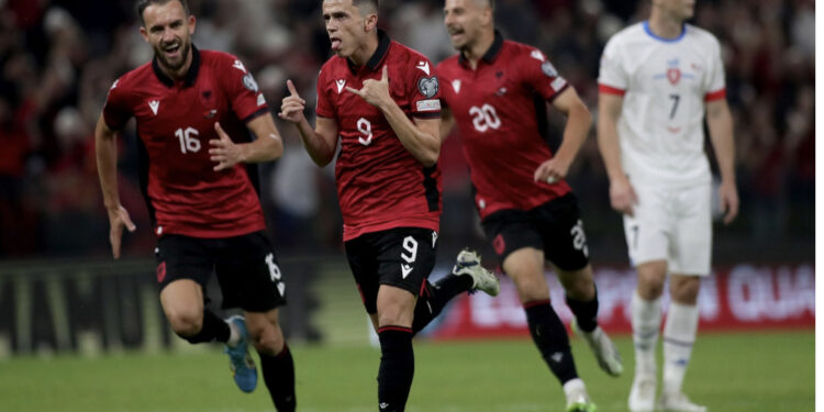 VIDEO/ Shqipëria shpartallon Çekinë dhe siguron biletën për në kampionatin europian