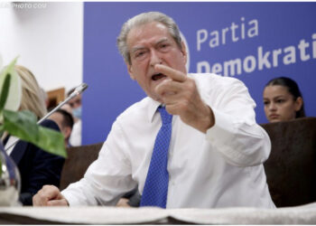 Tre skenarët, çfarë do të vendosë pas pak Berisha?