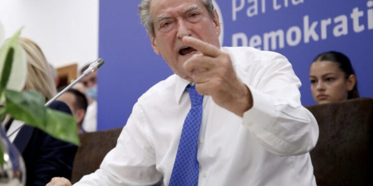 Tre skenarët, çfarë do të vendosë pas pak Berisha?