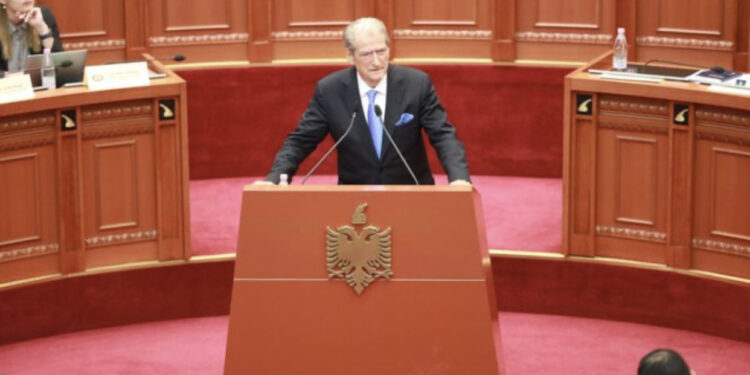 Berisha pasqyron problemet e universiteteve: Drejt sistemit selektiv si në diktaturë