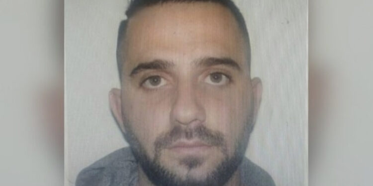 FOTO/ Ishte në 5 vrasje, kush është qitësi besnik i Laert Haxhiut?