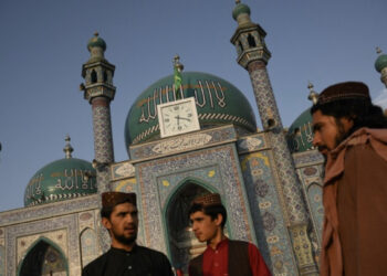 Shpërthim në një xhami në Afganistan, dhjetëra të vdekur