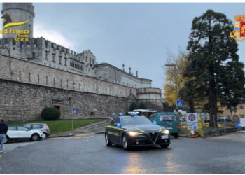 Arrestohen mbi 20 shqiptarë! Çmontohet banda 22 milionë euro