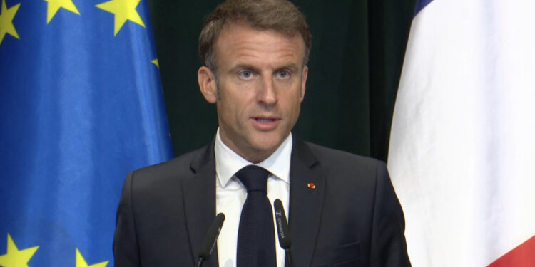 Franca pezullon vizat për Kosovën, Macron: S’e mbajti fjalën, të pranojë Asociacionin!