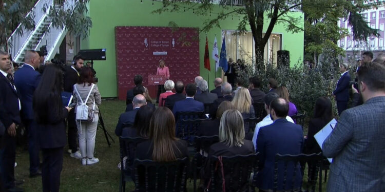 Inaugurohet Kolegji i Europës/ Mungon Scholz dhe Kurti, takim “kokë më kokë”?