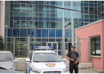 Operacion i madh në disa qytete, 15 urdhër-arreste, arrestohet shefi i komisariatit të Kurbinit