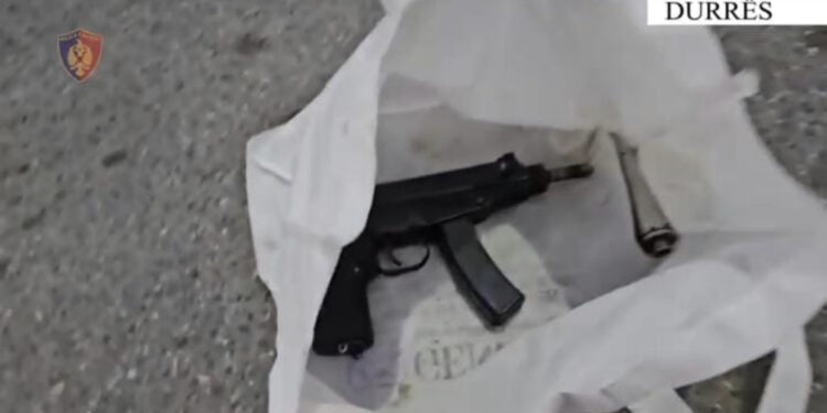 I nisur për të bërë vrasje, policia e ndal në rrugë/ EMRI