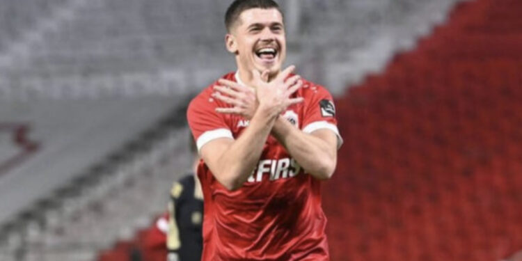 VIDEO/ Arbnor Muja i papërmbajtshëm, shënon serish në Belgjikë, mesazh Silvinjos para ndeshjes me Çekinë