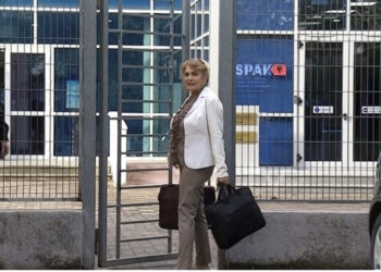 Nga banda e Durrësit tek grabitja e shtëpisë! Kush është avokatja e njohur e Berishës?