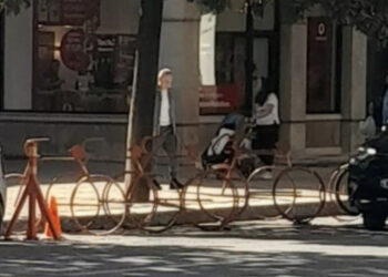 FOTO/ U përfol se është “arratisur”, Ilir Meta shfaqet pas kaq kohësh në Tiranë!