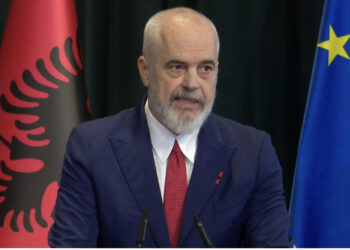 Rama bën premtimin para Macron: Do të përmirësoj frëngjishten time! Marrëdhëniet dypalëshe janë thelluar