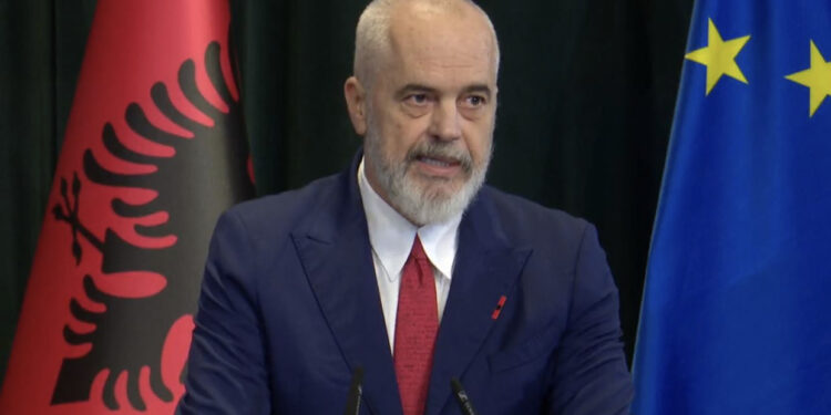 Rama bën premtimin para Macron: Do të përmirësoj frëngjishten time! Marrëdhëniet dypalëshe janë thelluar