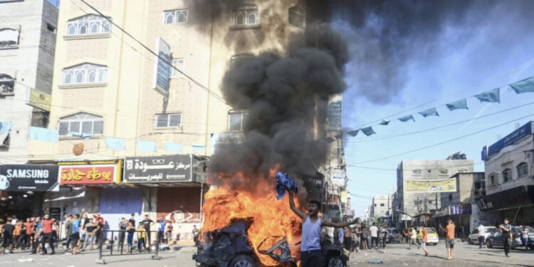 Sulmet në Izrael, shkon në 100 numri i të vrarëve, mbi një mijë të plagosur