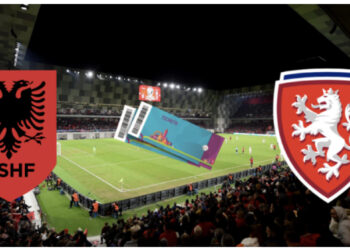 Shitën 60 bileta të falsifikuara për ndeshjen Shqipëri-Çeki, lirohen 2 të arrestuarit