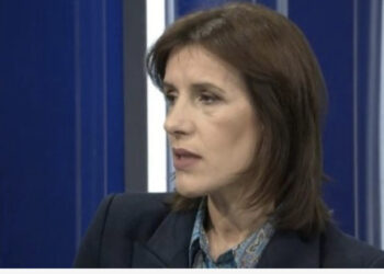 ‘Histori e frikshme’ gazetarja paralajmëron: Në ‘Kepin e Rodonit’ po përplasen grupet më të fuqishme kriminale