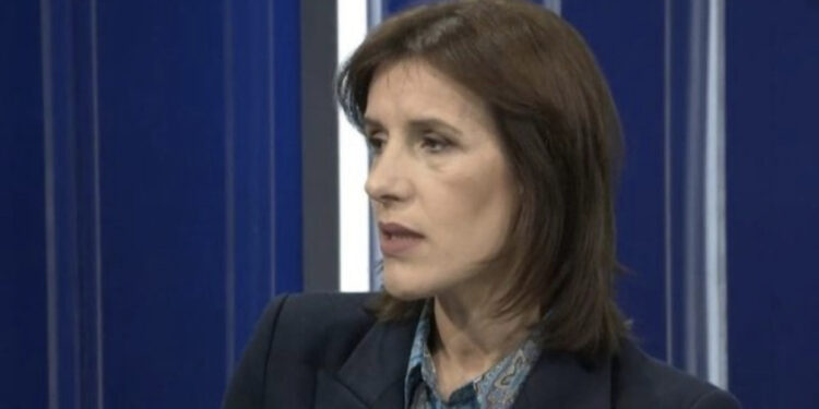 ‘Histori e frikshme’ gazetarja paralajmëron: Në ‘Kepin e Rodonit’ po përplasen grupet më të fuqishme kriminale