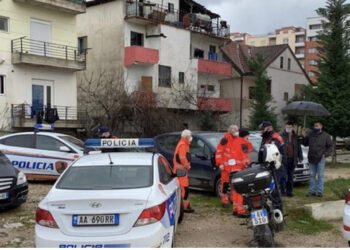 39-vjeçari nga Tirana gjendet i vdekur brenda makinës në një fshat të Fierit