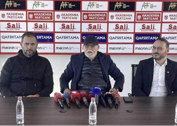 Zyrtare/ Vendoset trajneri i Partizanit