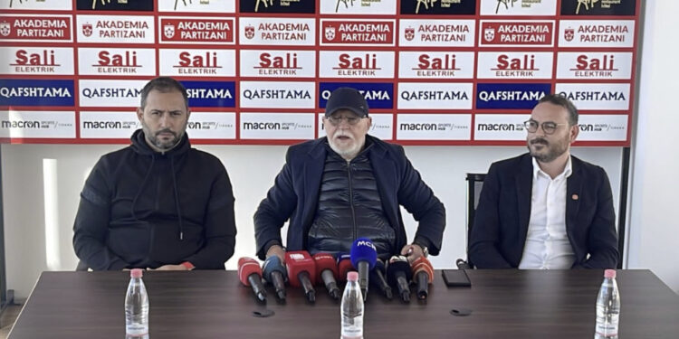 Zyrtare/ Vendoset trajneri i Partizanit