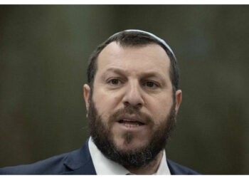 Shokon ministri izraelit: Ekziston mundësia që ushtria të hedhë bombë atomike në Gaza